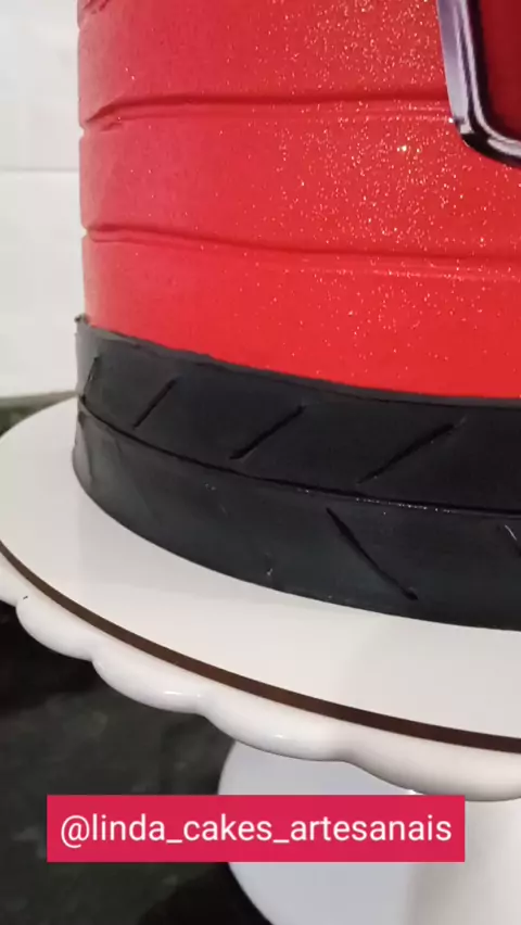 decorando bolo de chantilly no tema CARROS da Disney (passo a passo) 