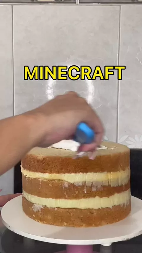 Ganhei um bolo do minecraft redondo - iFunny Brazil