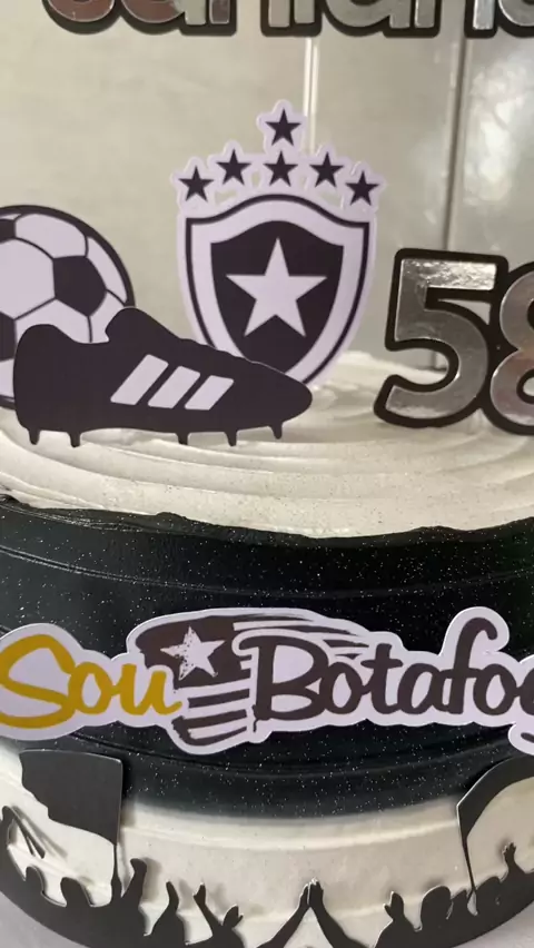 biapaixaocakes: Botafogo⚽️⚽️⚽️ . . . . . #bolosdecorados