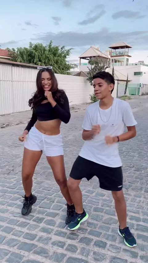 Desenrola Bate Joga de Ladinho - Coreografia - Os Hawaianos