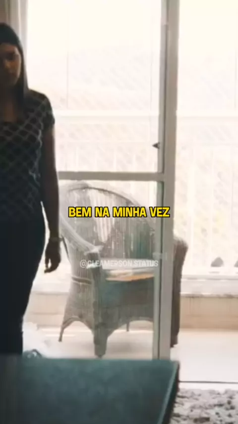 Minha Vez (part. MC Livinho) - Ton Carfi 