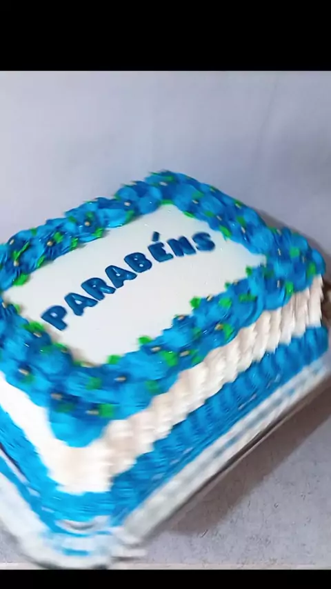 🎂 Decoração de Bolo com Degradê Azul Lindo e Muito Fácil 💙 