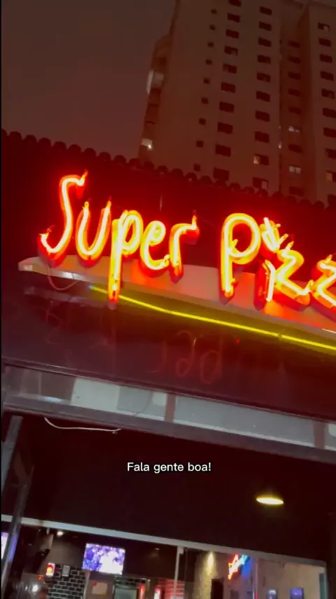 Super Trio: Super Pizza Pan - Vila Galvão
