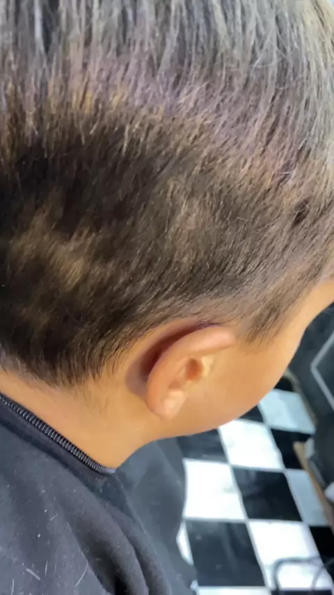 corte de cabelo masculino infantil com raio