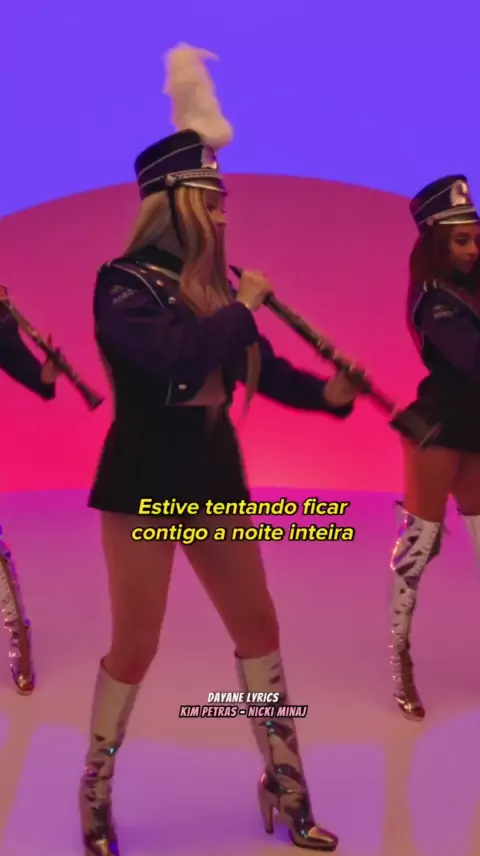 Alone (Tradução em Português) – Kim Petras & Nicki Minaj