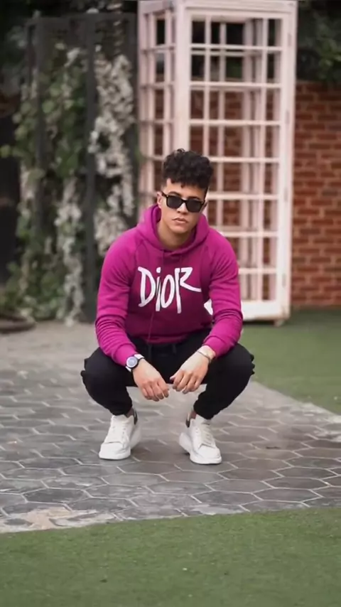 aesthetic aesthetic foto cowok ganteng buat prank