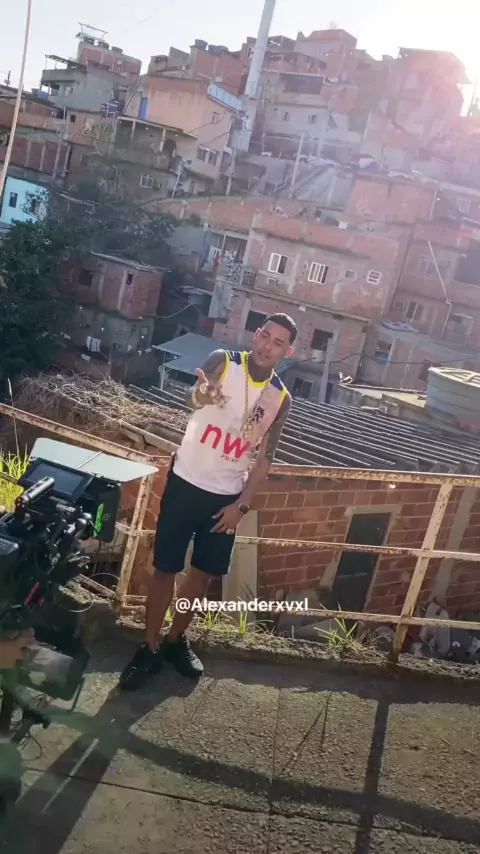 A Cara do Crime (Nós Incomoda) (part. Bielzin, PL Quest e MC Cabelinho) -  MC Poze do Rodo 