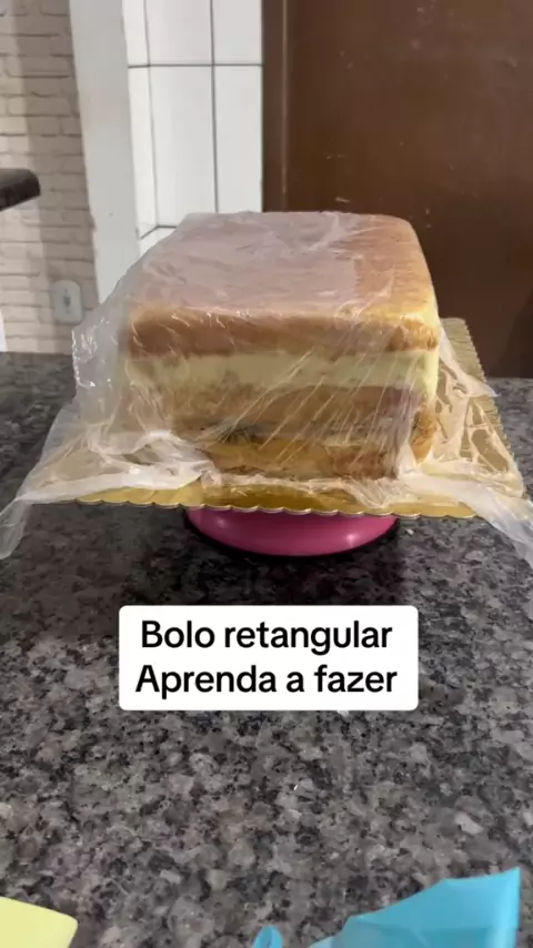 BOLO RETANGULAR BORBOLETAS!🦋 