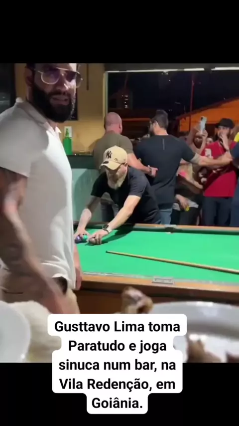 Gusttavo Lima surpreende ao parar em bar de Goiânia para jogar