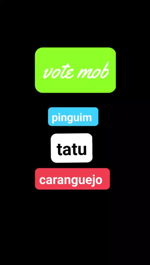 Qual o Melhor Animal do Mob Vote? #tatu #caranguejo #pinguim #mobvote, um  siri fazendo barra