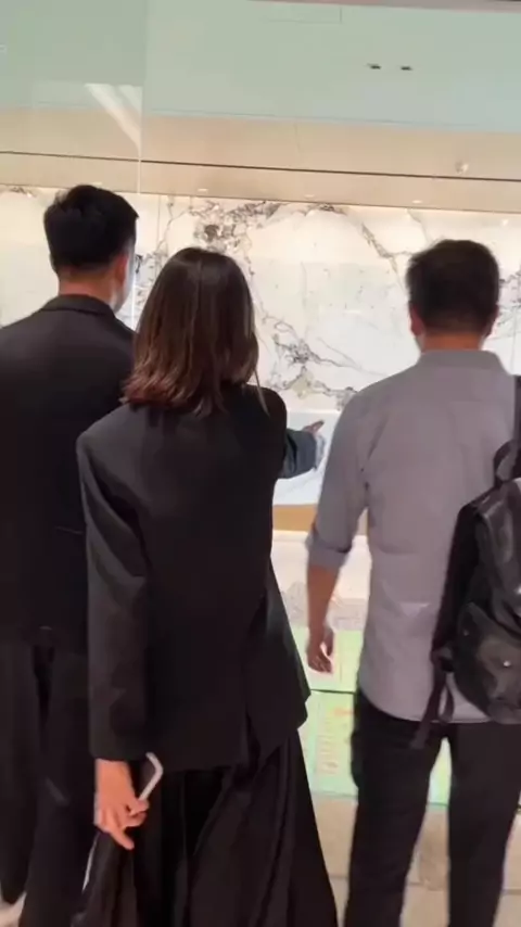 견자희 자위