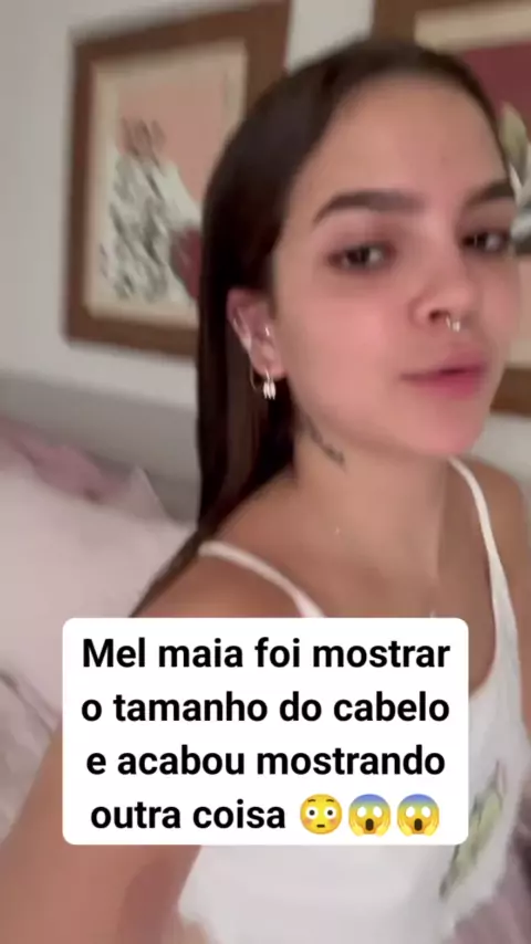 menina novinha pagando peitinho & meninas pagando  ...| Kwai