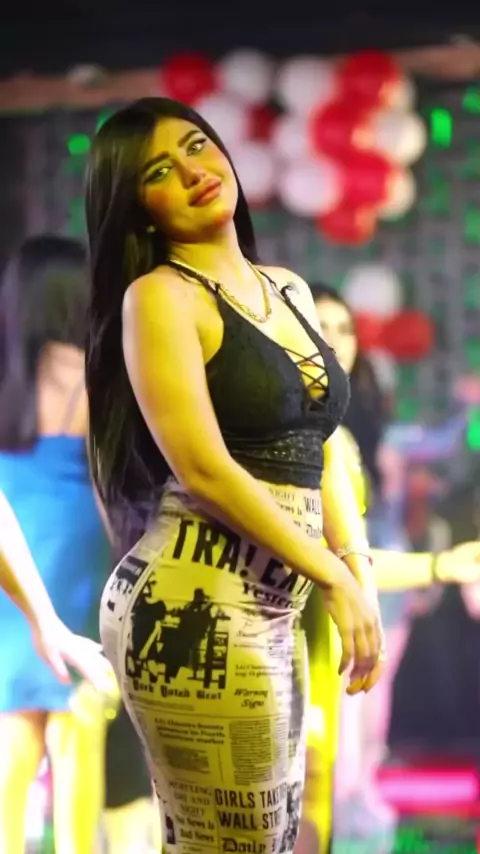 فضيحة سكس منى فاروق